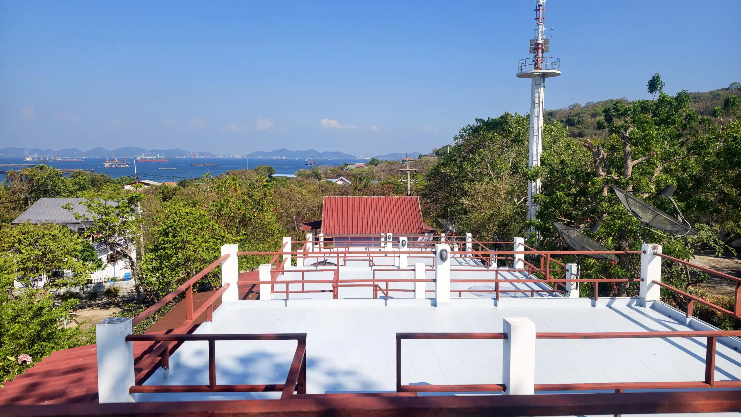 Koniix Garden Cottage Ko Sichang